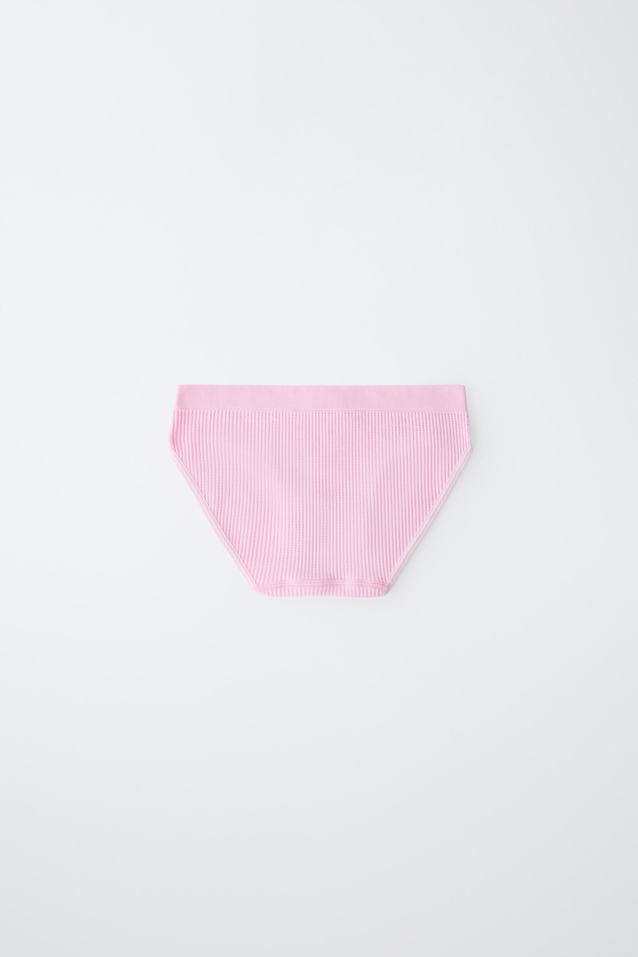 8-14 YEARS / THREE-PACK SEAMLESS UNDERWEAR